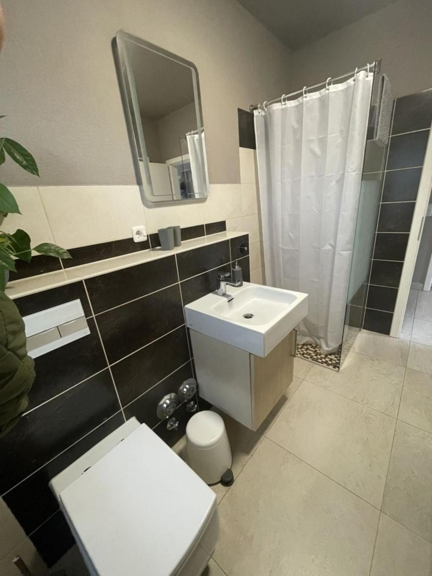 נוירופין Ferienhaus Am Ruppiner See מראה חיצוני תמונה
